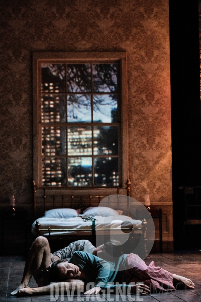 Angels in America /  Tony Kushner / Arnaud Desplechin / Comédie-Française