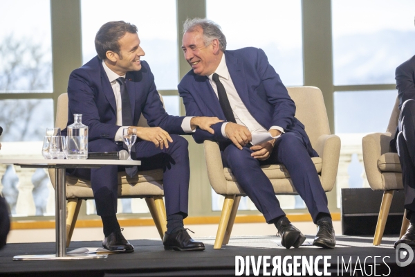 Emmanuel Macron et Francois Bayrou à Pau