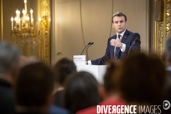 Emmanuel Macron presente ses voeux à la presse
