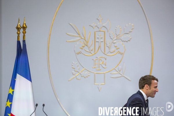 Emmanuel Macron presente ses voeux à la presse