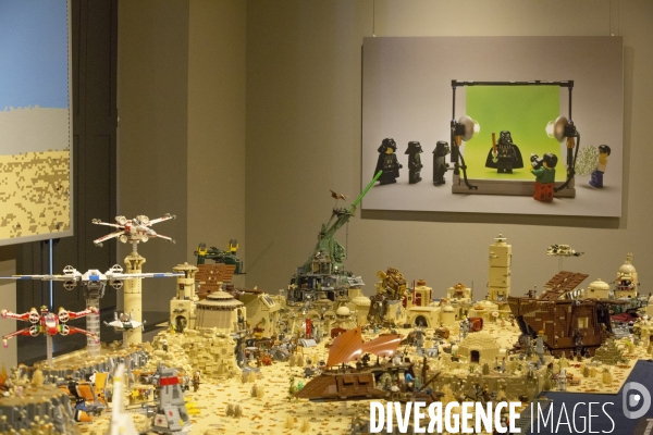 Cine en briques  expo lego a versailles