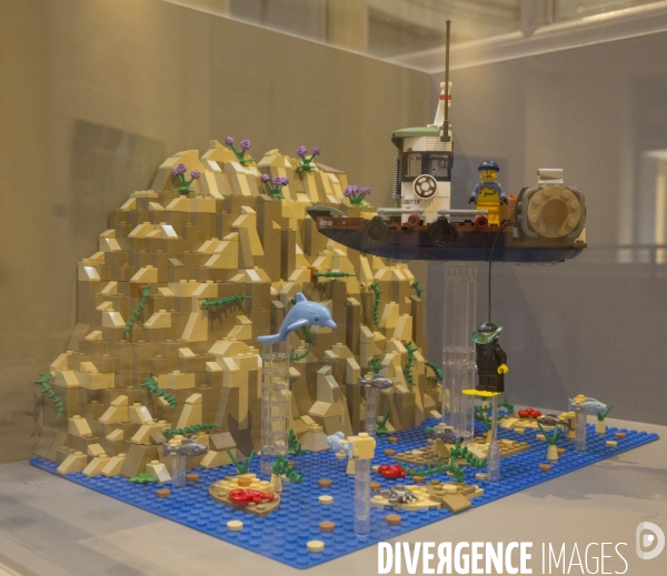 Cine en briques  expo lego a versailles