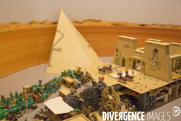 Cine en briques  expo lego a versailles