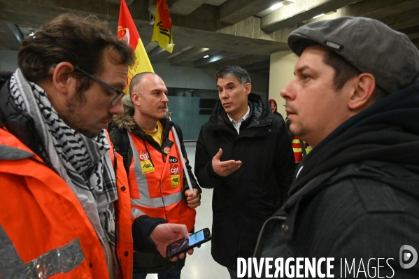 Grèves contre la réforme des retraites gare de Lyon