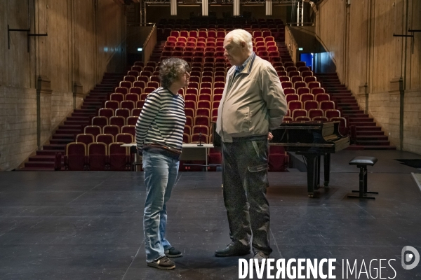 Marie-José Maliis et Alain Badiou, au Théâtre de la Commune, à Aubervilliers