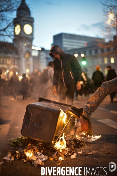 Affrontements GILETS JAUNES  et POLICE le 18 janvier 2020, à Paris. Yellow vests 18 janvier 2020 in Paris.