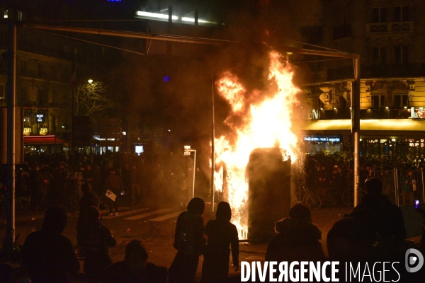 Affrontements GILETS JAUNES  et POLICE le 18 janvier 2020, à Paris. Yellow vests 18 janvier 2020 in Paris.