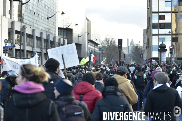 Manifestation GILETS JAUNES du 18 janvier 2020, à Paris. Yellow vests 18 janvier 2020 in Paris.