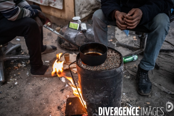 Camp de migrants de la Porte d Aubervilliers