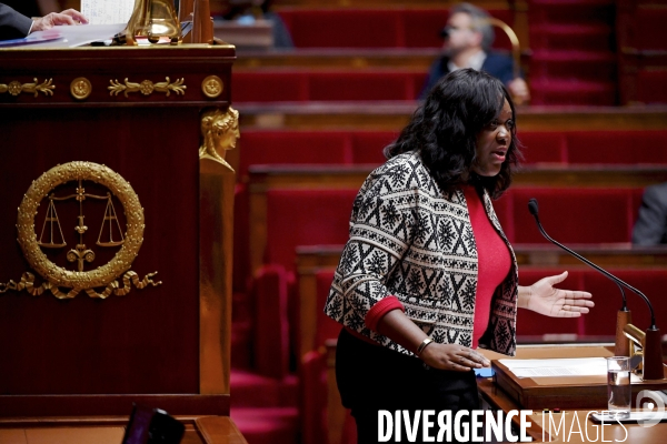 Proposition de loi contre les contenus haineux sur Internet