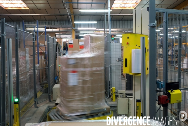 Chez Burgbad, le made in France d un fabricant de meubles de salle de bains