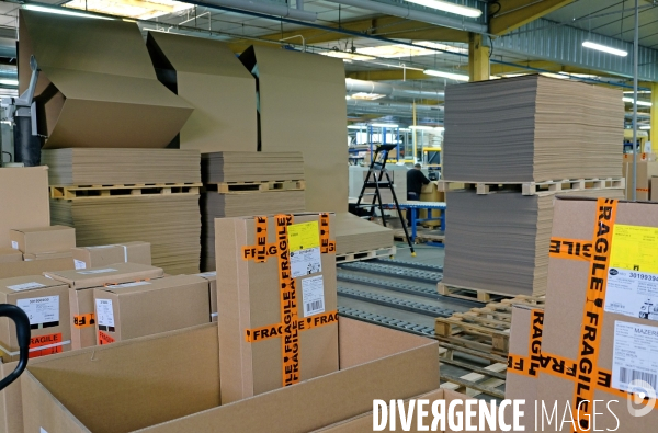 Chez Burgbad, le made in France d un fabricant de meubles de salle de bains