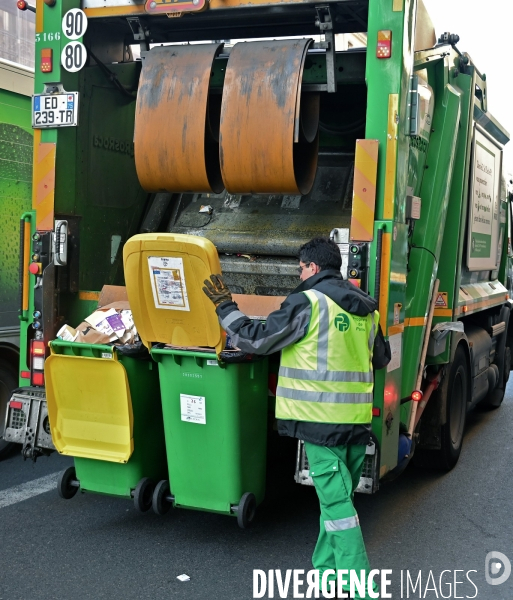 Camion poubelle