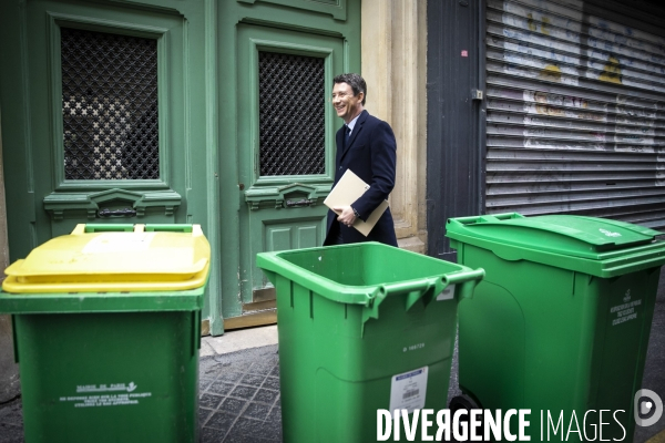 Benjamin GRIVEAUX présente ses mesures pour la sécurité des parisiens.