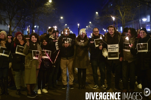 Marche aux flambeaux, contre la réforme des retraites du 23 janvier 2020, à Paris. National strike of 23 janvier 2020 in Paris.