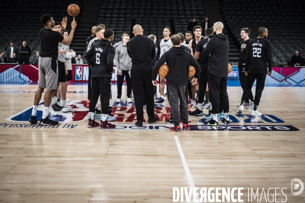 Entrainement de l equipe de basket ball des Milwaukee Bucks