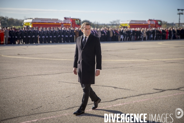 Emmanuel Macron: cérémonie pour trois sauveteurs accidentés à Nîmes-Garons