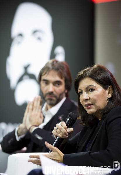 Les candidats aux municipales à Paris, devant la fondation Abbé Pierre.