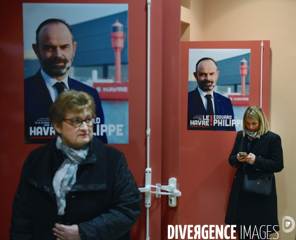 Édouard Philippe annonce sa candidature aux élections municipales du Havre