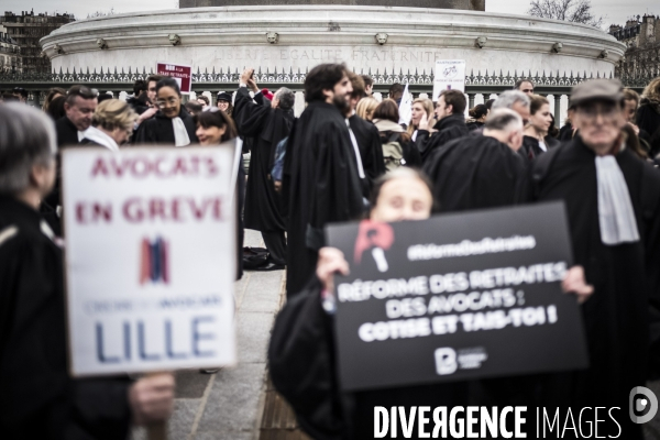 Manifestation des avocats