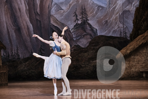 Giselle / Jean Coralli - Jules Perrot / Ballet de l Opéra national de paris