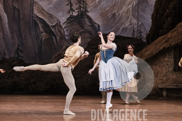 Giselle / Jean Coralli - Jules Perrot / Ballet de l Opéra national de paris