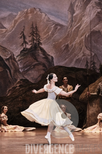 Giselle / Jean Coralli - Jules Perrot / Ballet de l Opéra national de paris