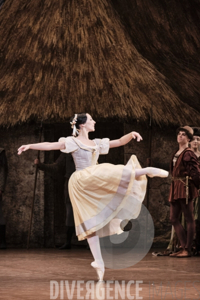 Giselle / Jean Coralli - Jules Perrot / Ballet de l Opéra national de paris