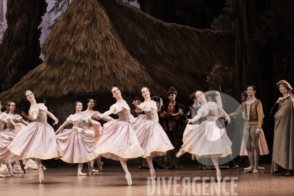 Giselle / Jean Coralli - Jules Perrot / Ballet de l Opéra national de paris