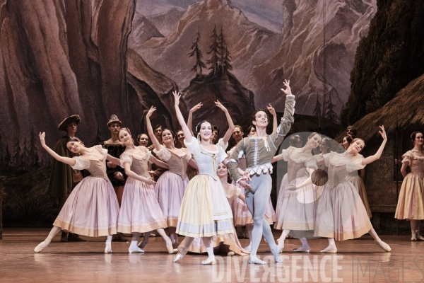 Giselle / Jean Coralli - Jules Perrot / Ballet de l Opéra national de paris