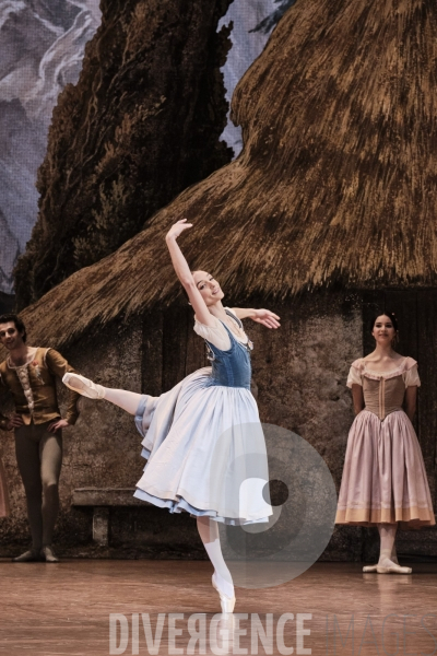 Giselle / Jean Coralli - Jules Perrot / Ballet de l Opéra national de paris