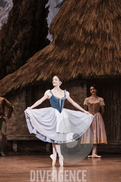 Giselle / Jean Coralli - Jules Perrot / Ballet de l Opéra national de paris