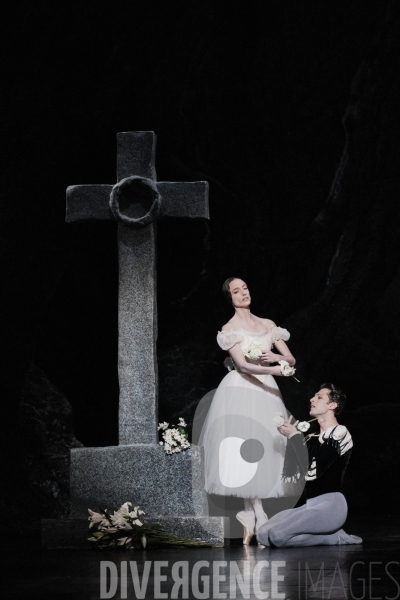 Giselle / Jean Coralli - Jules Perrot / Ballet de l Opéra national de paris