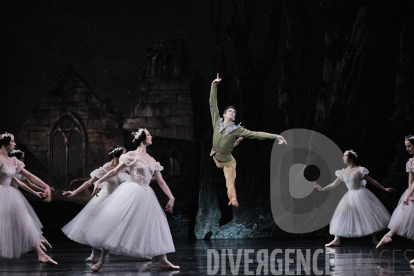 Giselle / Jean Coralli - Jules Perrot / Ballet de l Opéra national de paris