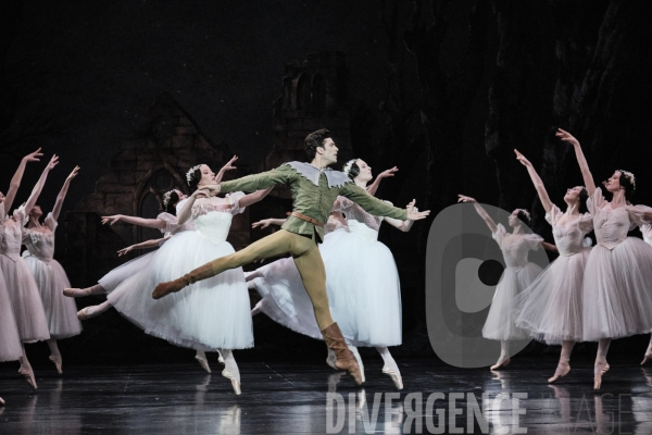 Giselle / Jean Coralli - Jules Perrot / Ballet de l Opéra national de paris