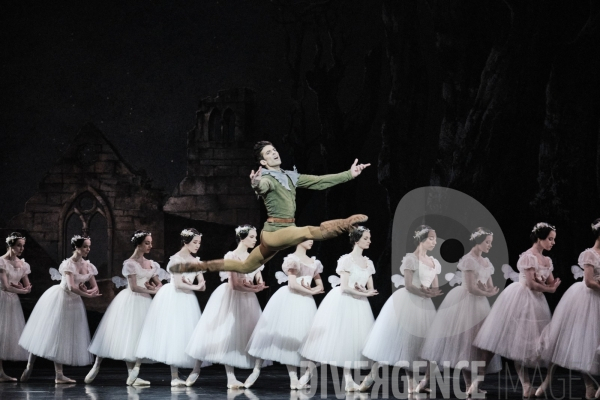 Giselle / Jean Coralli - Jules Perrot / Ballet de l Opéra national de paris