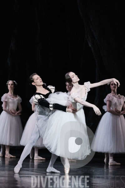 Giselle / Jean Coralli - Jules Perrot / Ballet de l Opéra national de paris