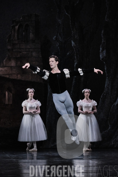 Giselle / Jean Coralli - Jules Perrot / Ballet de l Opéra national de paris