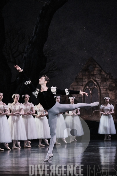 Giselle / Jean Coralli - Jules Perrot / Ballet de l Opéra national de paris