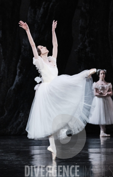 Giselle / Jean Coralli - Jules Perrot / Ballet de l Opéra national de paris