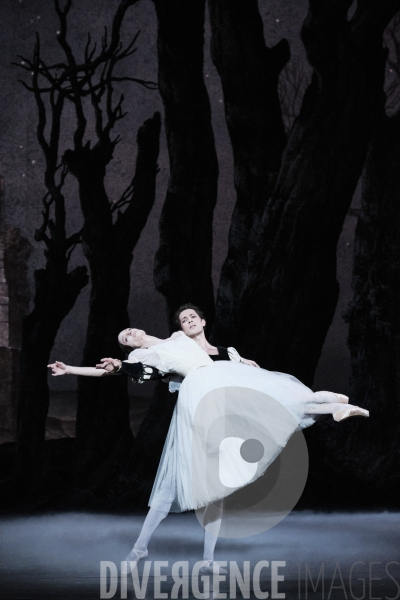 Giselle / Jean Coralli - Jules Perrot / Ballet de l Opéra national de paris