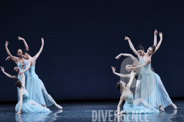 Sérénade / George Balanchine / Ballet de l Opéra national de paris