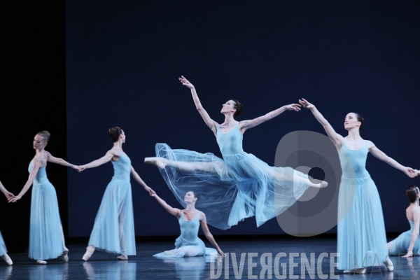 Sérénade / George Balanchine / Ballet de l Opéra national de paris