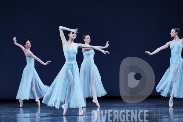 Sérénade / George Balanchine / Ballet de l Opéra national de paris