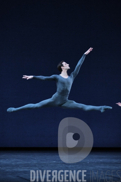 Sérénade / George Balanchine / Ballet de l Opéra national de paris