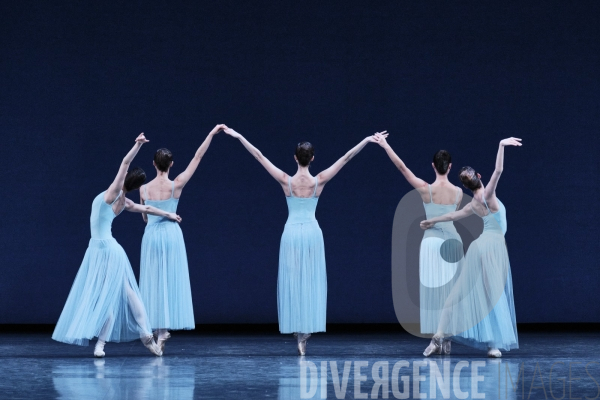 Sérénade / George Balanchine / Ballet de l Opéra national de paris