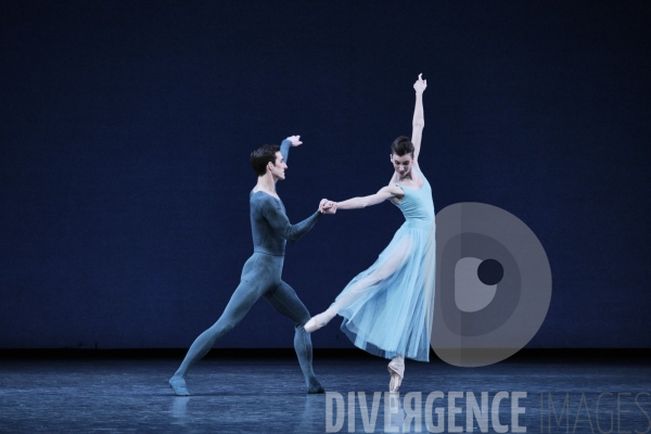 Sérénade / George Balanchine / Ballet de l Opéra national de paris