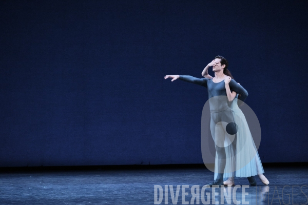 Sérénade / George Balanchine / Ballet de l Opéra national de paris