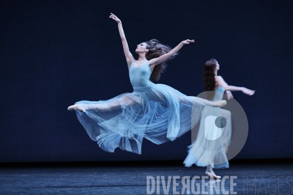 Sérénade / George Balanchine / Ballet de l Opéra national de paris