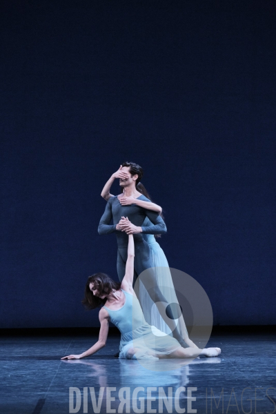 Sérénade / George Balanchine / Ballet de l Opéra national de paris